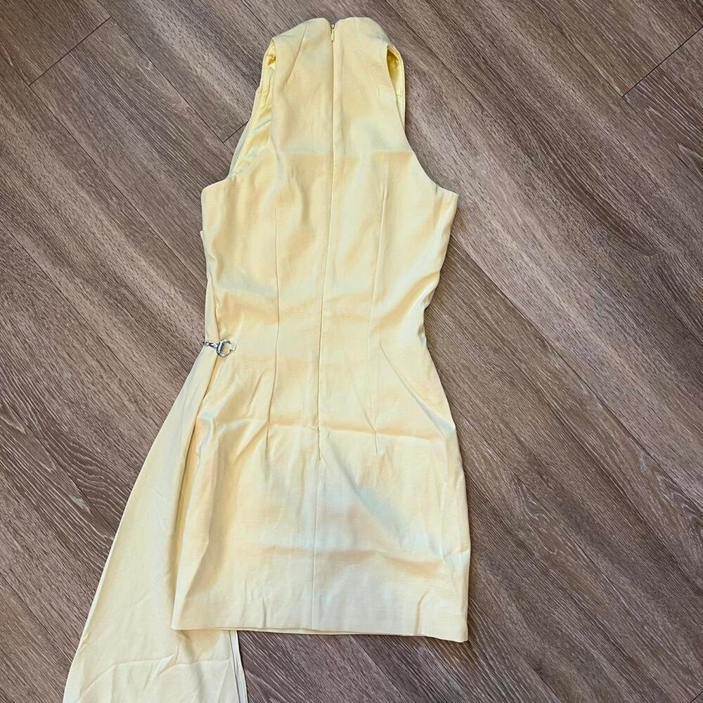 House of CB Marla lemon halter mini dress - Picture 4 of 7